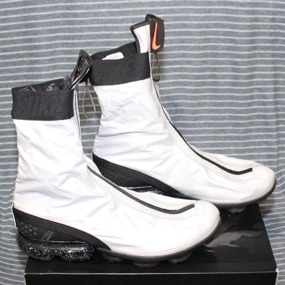 Nike Air VaporMax Flyknit Gaiter ISPA in reflective silver